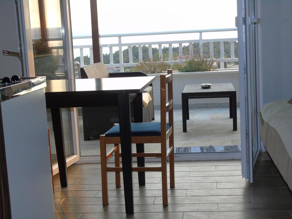 Apartments Kurilj Makarska Bagian luar foto
