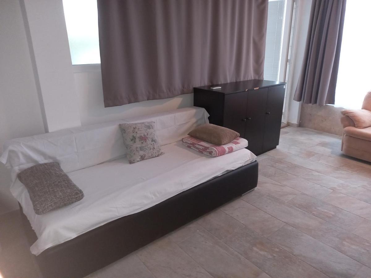 Apartments Kurilj Makarska Bagian luar foto